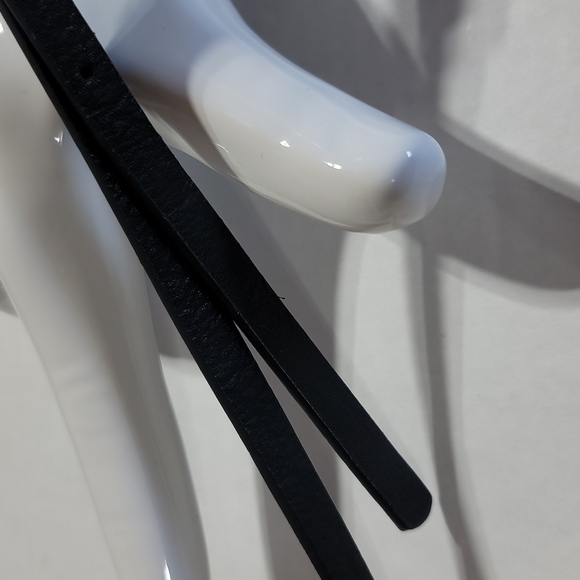 BLACK VEGAN LEATHER SKINNY BELT WOMEN MINIMALIST STATEMENT BOHEMIAN ACCESSORY 16 - Picture 10 of 11